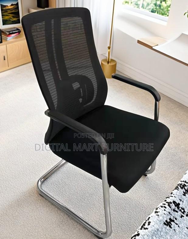 Black Chrome Executives Swivel Chair