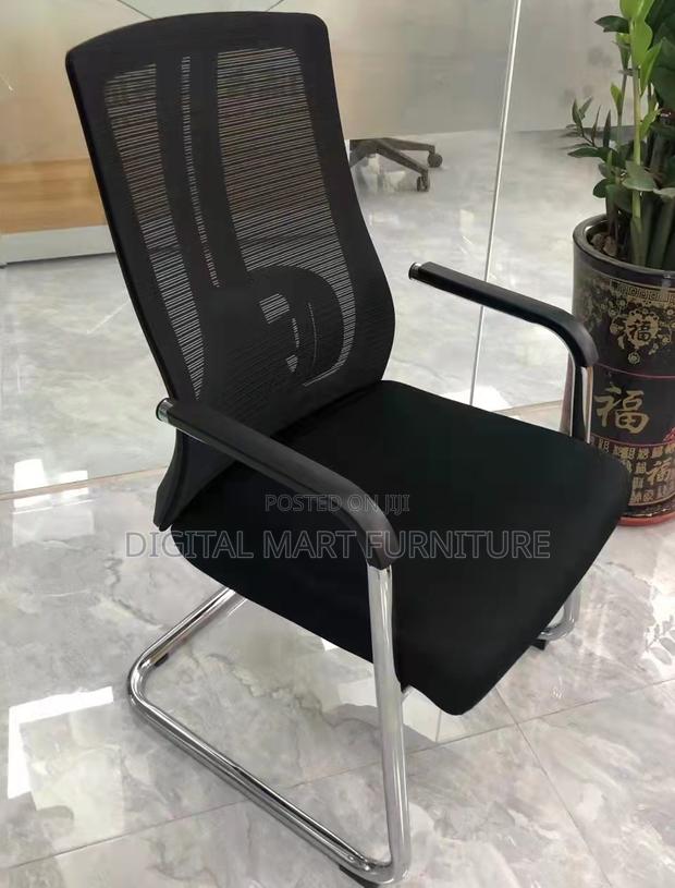 Black Chrome Executives Swivel Chair - thumbnail 10