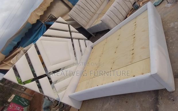 Luxury Padded Queen Bed - thumbnail 2