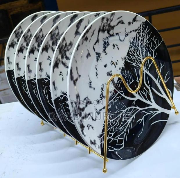 L9817 Luminarc Carine Black Noir Plates 11 Inch