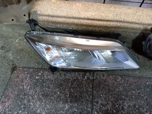 Honda Grace Headlight Non