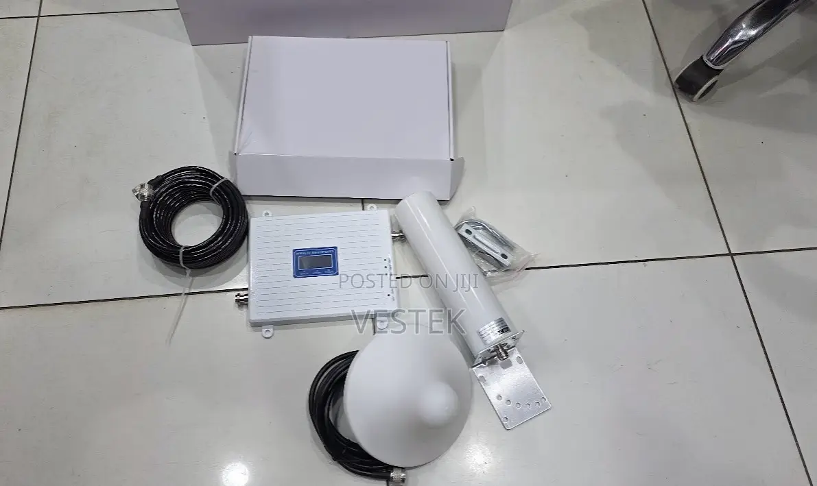 Quality2g 3g 4g GSM Customized Mobile Signal Repeater Booster
