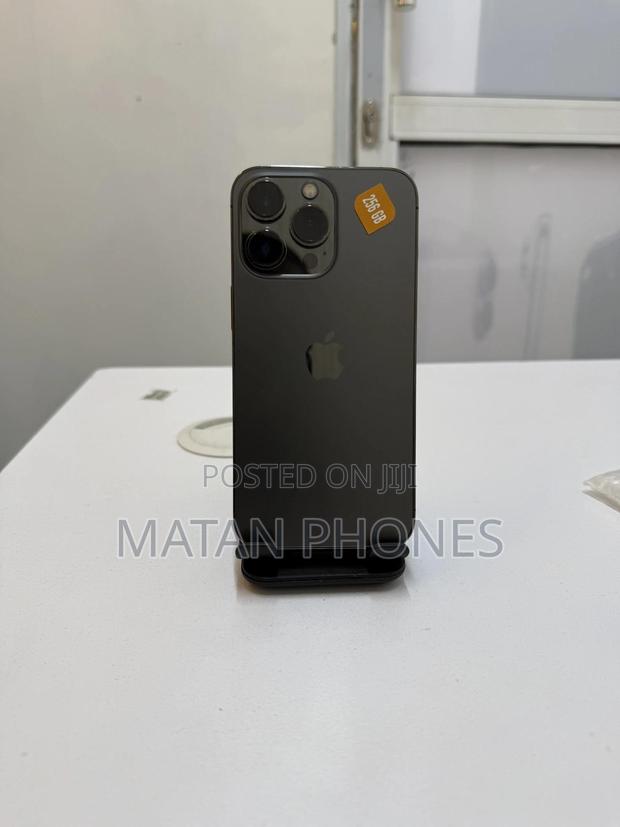 Apple iPhone 13 Pro 256 GB Black