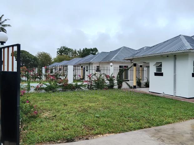 3bdrm Bungalow in Kituoni, Kilifi North for rent - main view