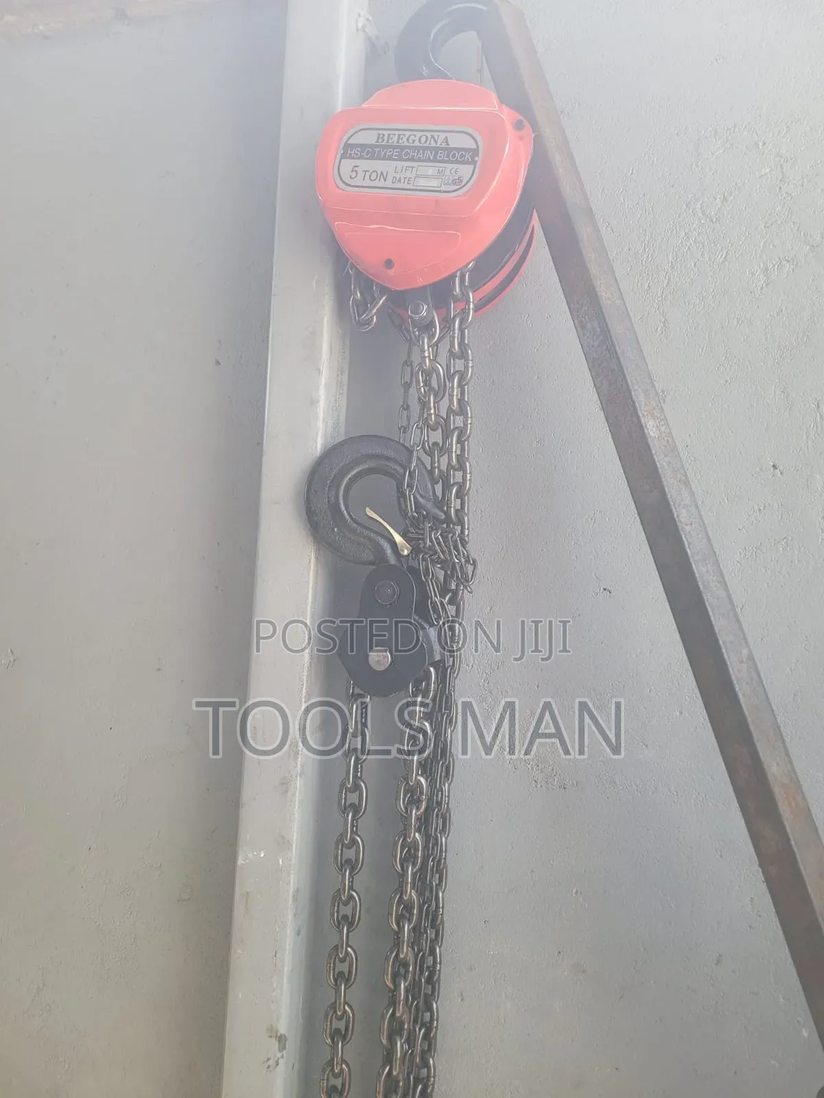 Beegona Hs-C Type Chain Block a 5-Ton Lifting Capacity.