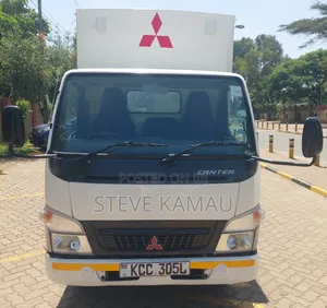 Mitsubishi Canter Fe71 KCC 305l