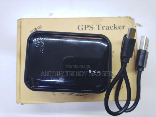 Mini 4g Wireless Gps Tracker Real-time Location Tracking