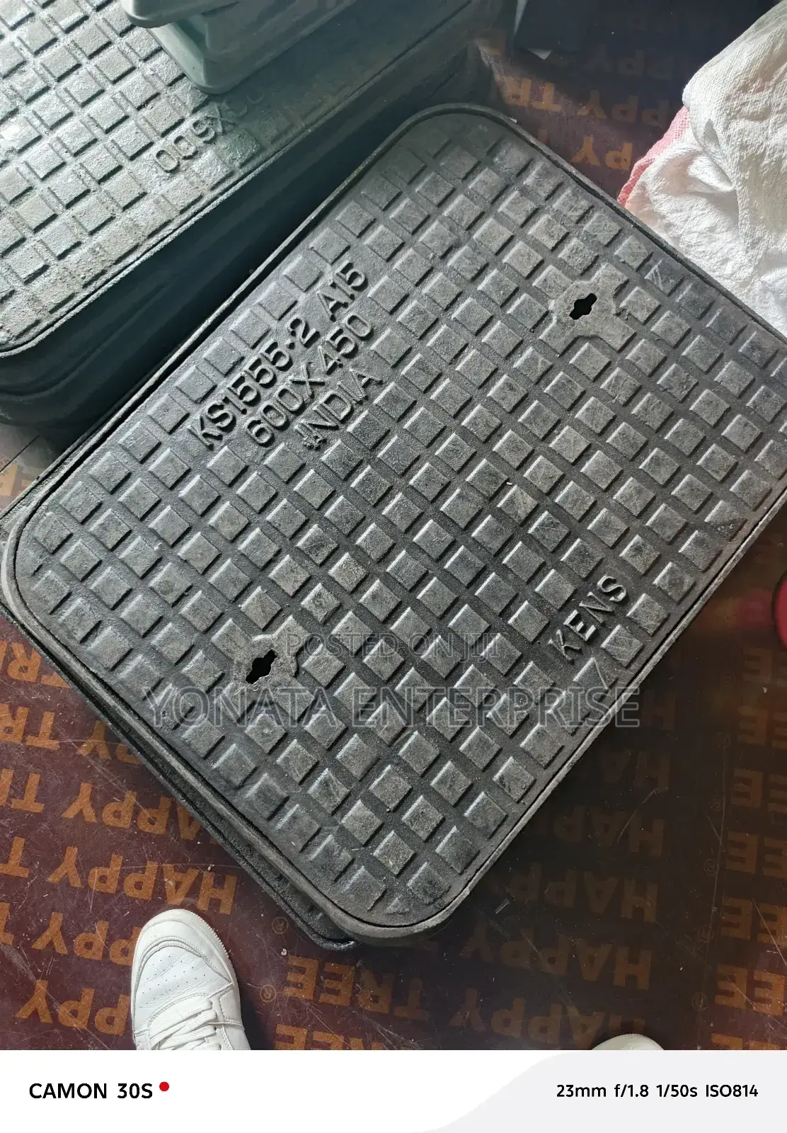 Light Duty Cast Iron Manhole Cover (450*600)