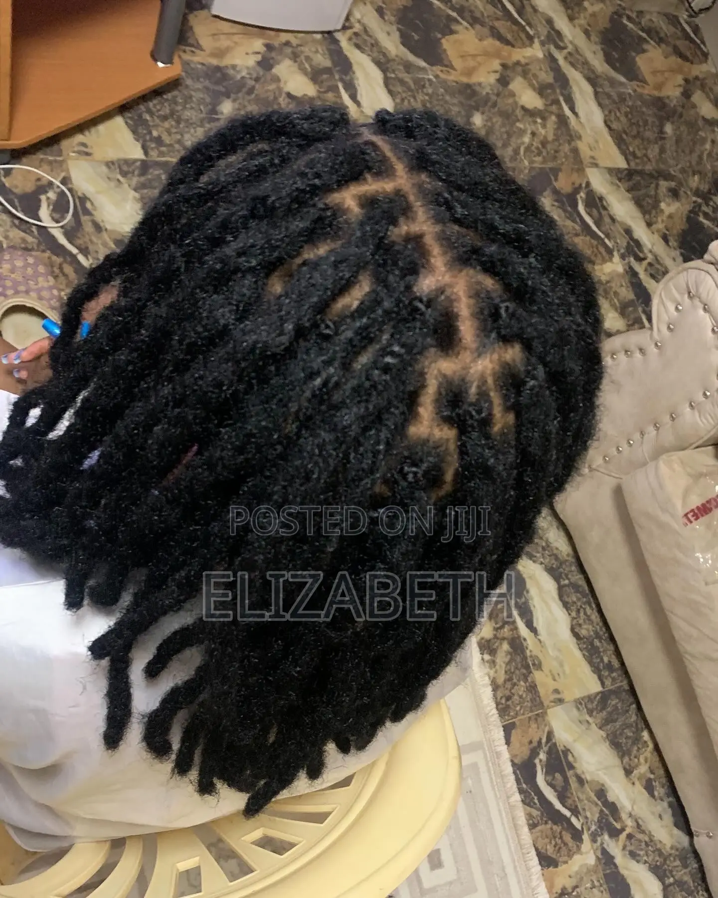 Artificial Locs (Short)