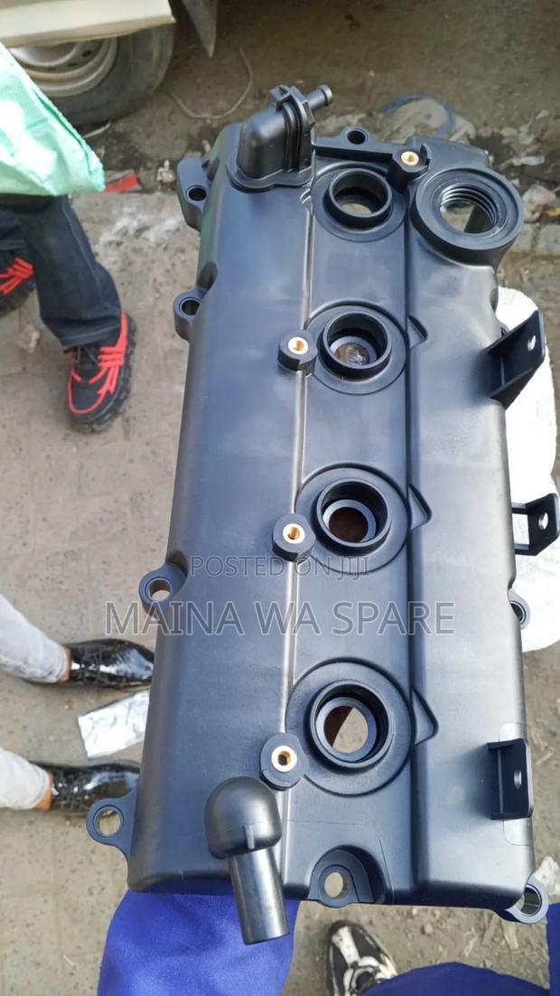 Qr20 Nissan Nv200 Genuine Japan Top Cover