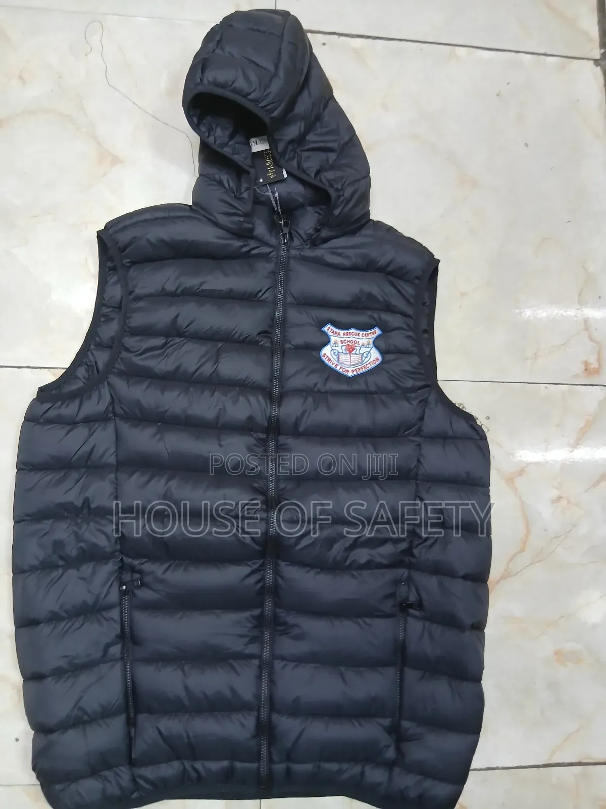 Outdoor Activities Puff Sleeveless Jacket