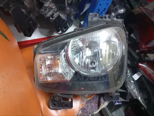Suzuki Alto 2015 Headlight Non