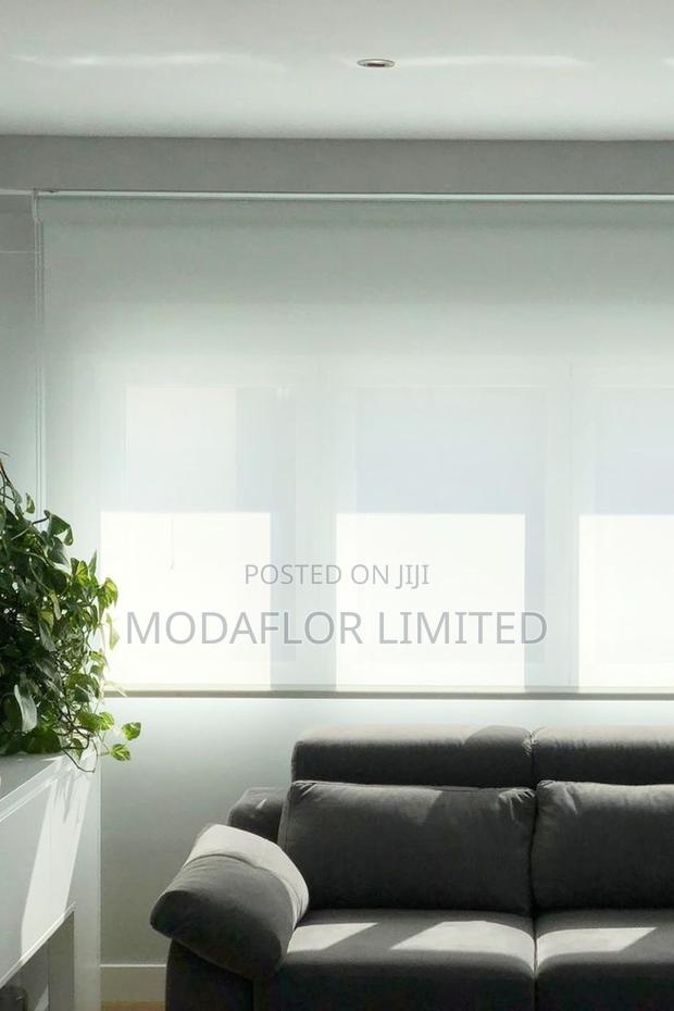 Sunscreen Blinds for Glass Windows Partitions
