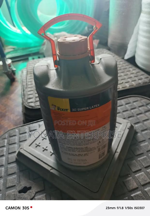 Dr. Fixit 302 Super Latex