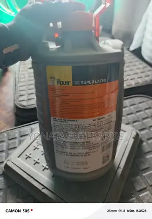 Dr. Fixit 302 Super Latex