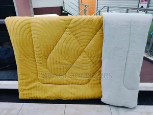 4pcs Luxury Design Cozy Woolen Duvet Set