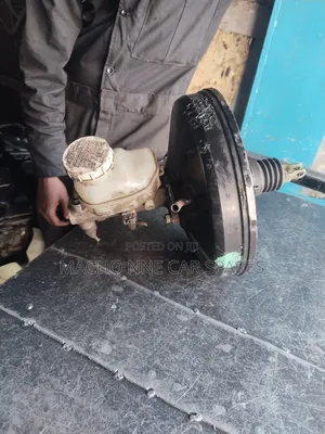 Mitsubishi Lancer Brake Booster