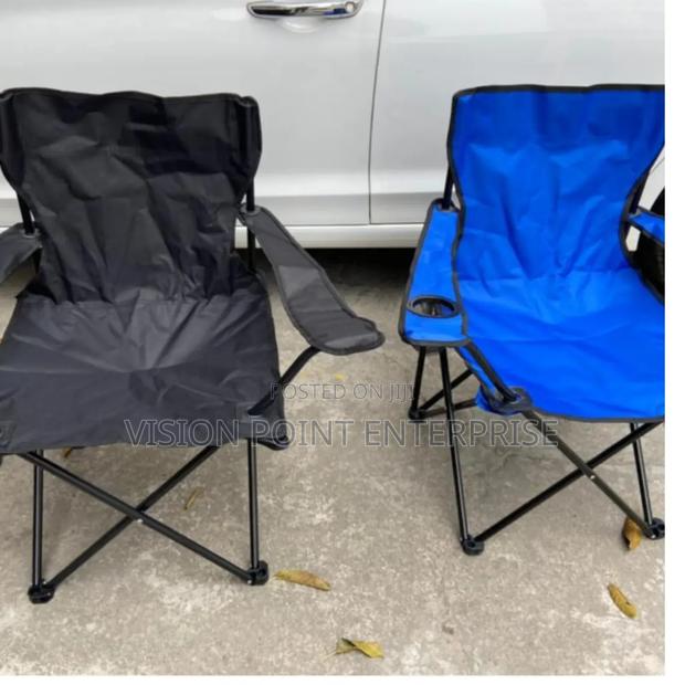 *Fodable Metallic Frame Water Proof Canvas Camping Chair - main view