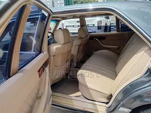 Mercedes-Benz SL-Class 1989 Black