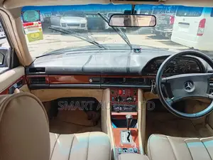 Mercedes-Benz SL-Class 1989 Black