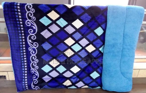 Single Floral Woolen Duvets Set - thumbnail 4