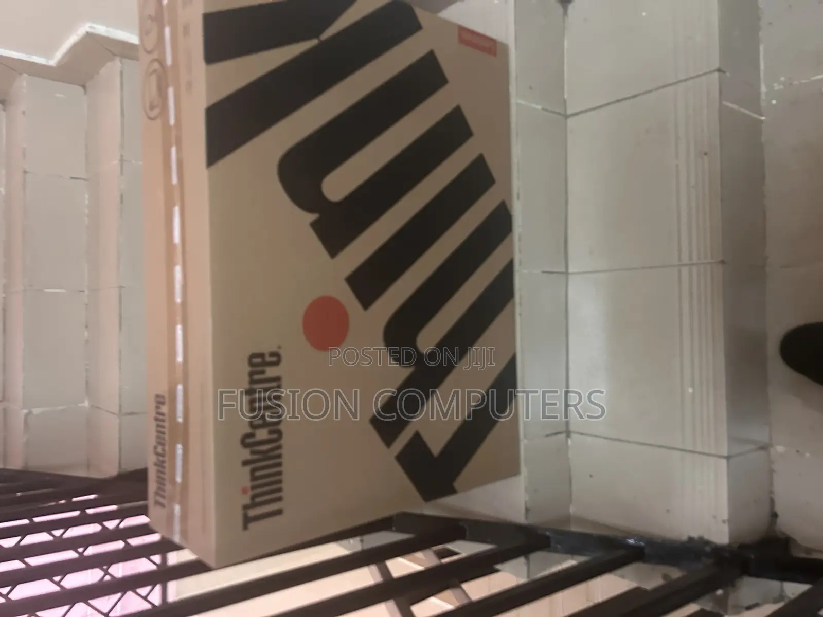 New Lenovo ThinkCentre Neo 50T 8GB Intel Core i7 SSD 512GB