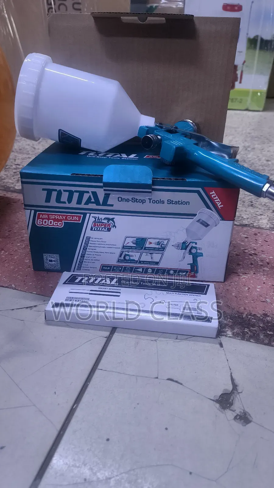 Commercial Total Air Spray Gun With Adjustable Noozles