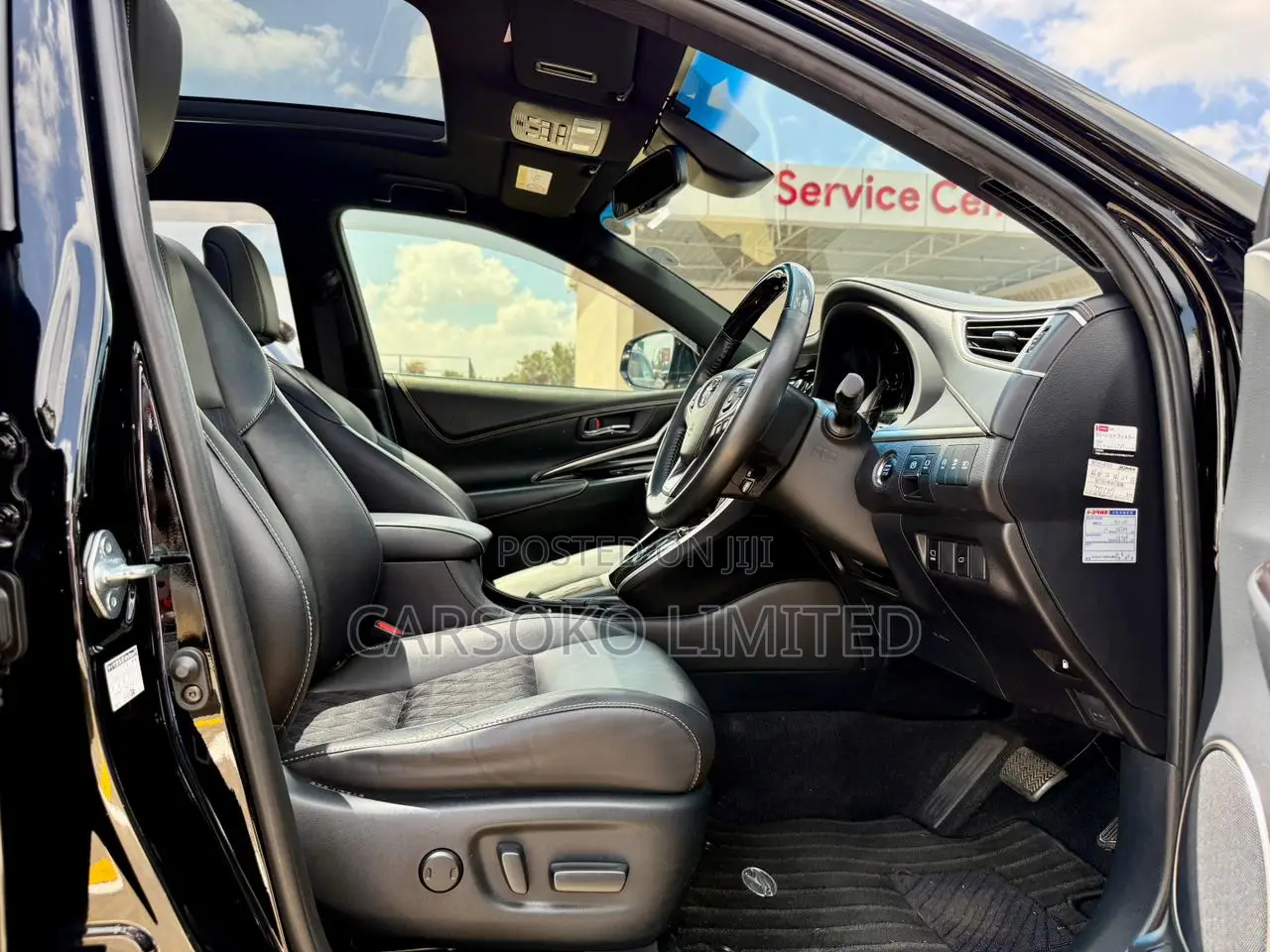 Toyota Harrier 2.0 2018 Black