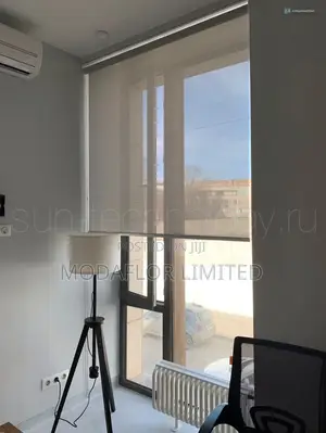 Uv-Filtering Sunscreen Blinds – Everyday Comfort