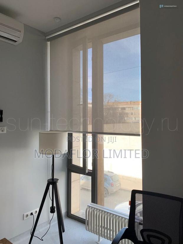 Uv-Filtering Sunscreen Blinds – Everyday Comfort - main view