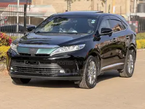 Toyota Harrier 2.0 2018 Black