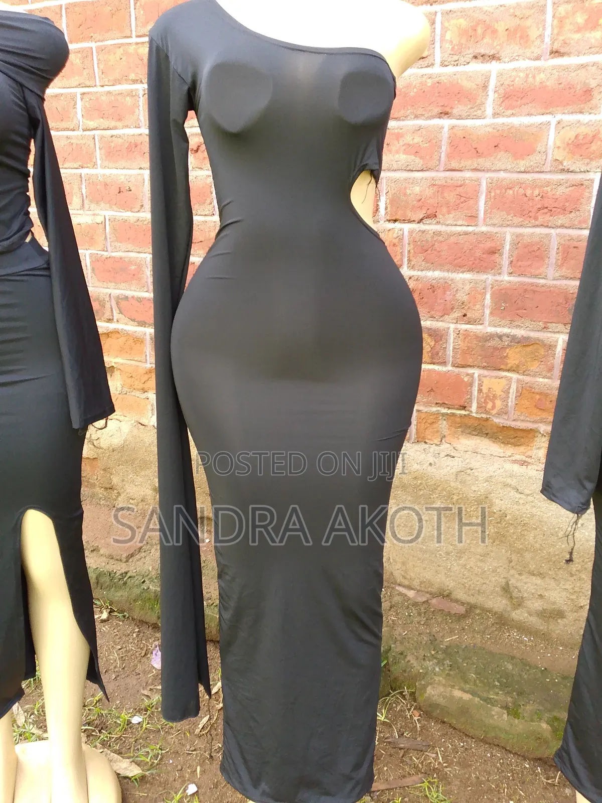 Elegant Women's Wear