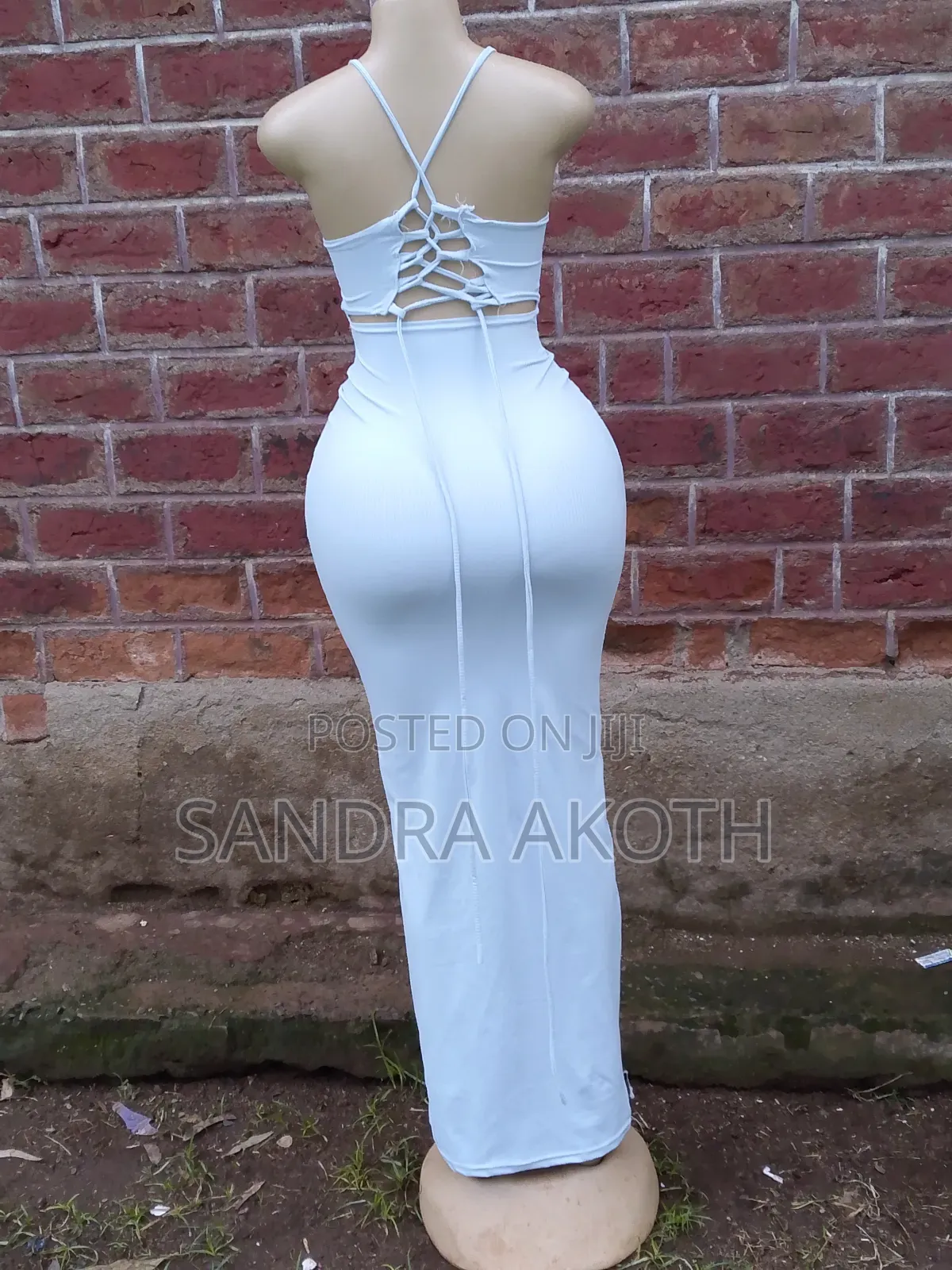 Elegant Women's Wear