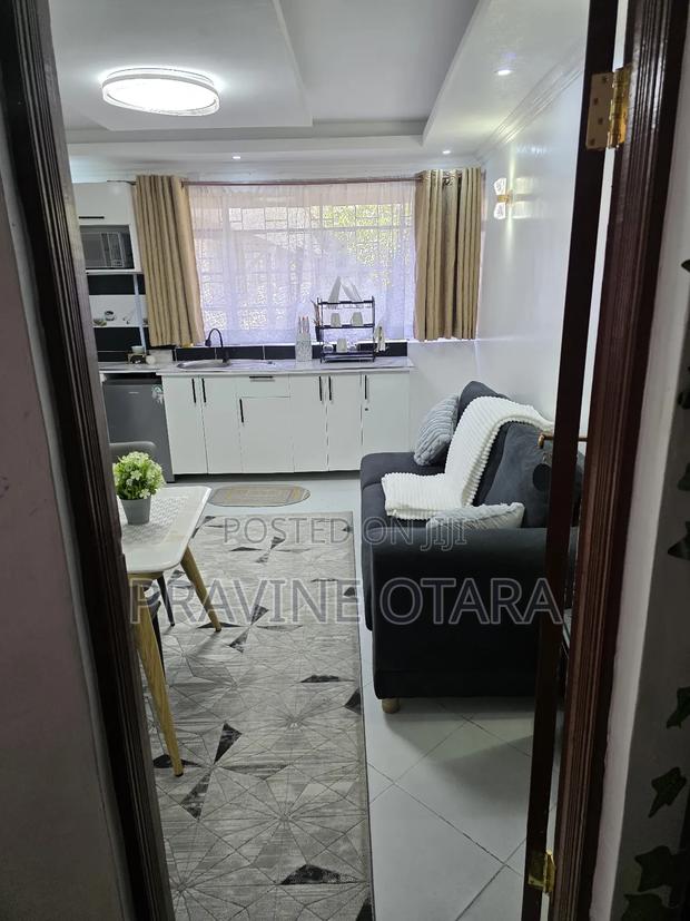 1 Bedroom Airbnb - thumbnail 12