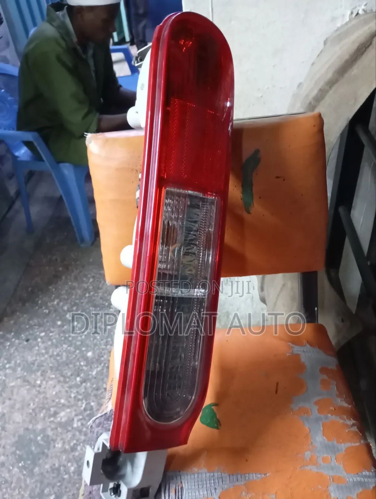 Nissan Cube Backlight