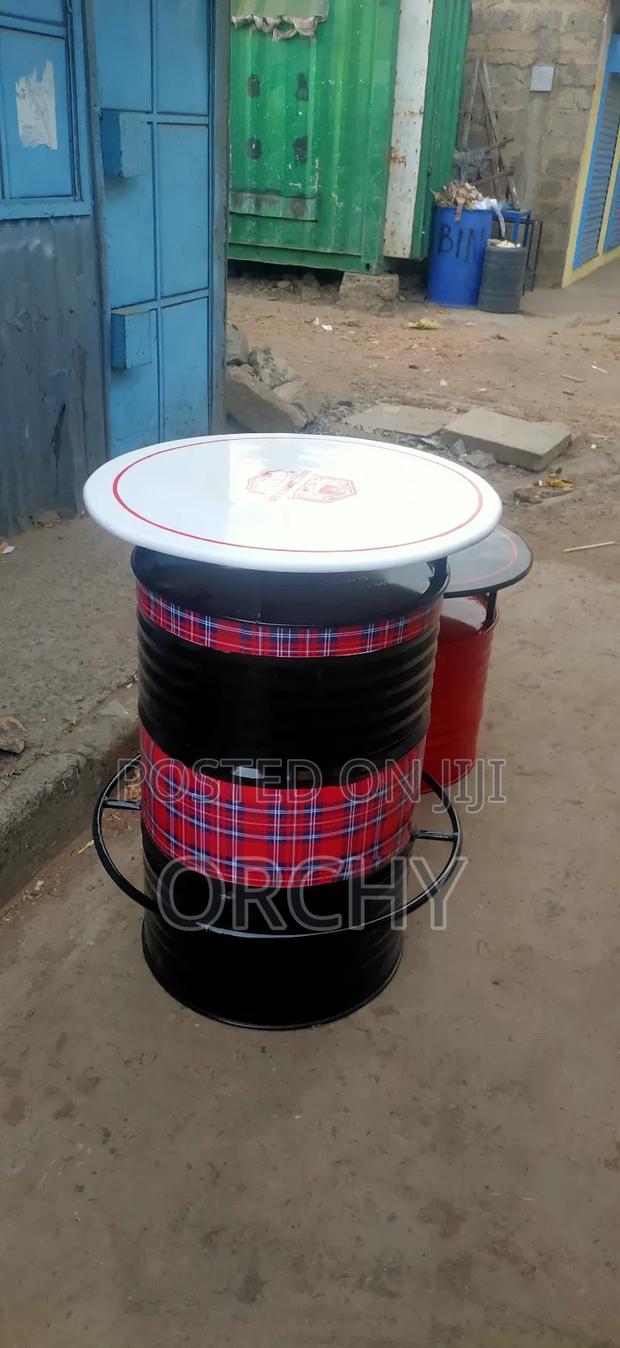 Drum Round Tables - thumbnail 2