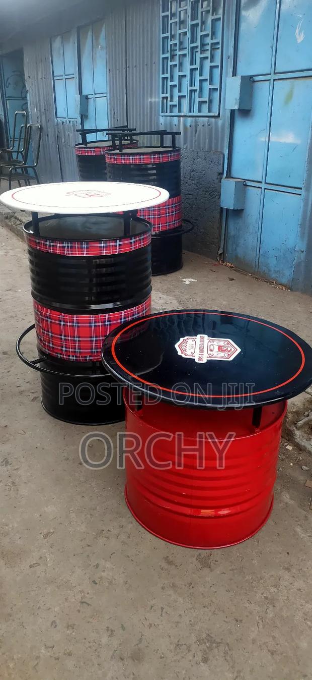 Drum Round Tables - thumbnail 3