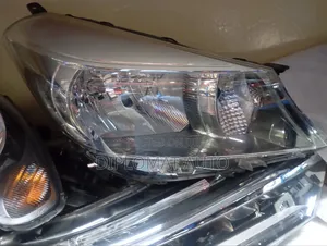 Vitz 2012 Headlight Non