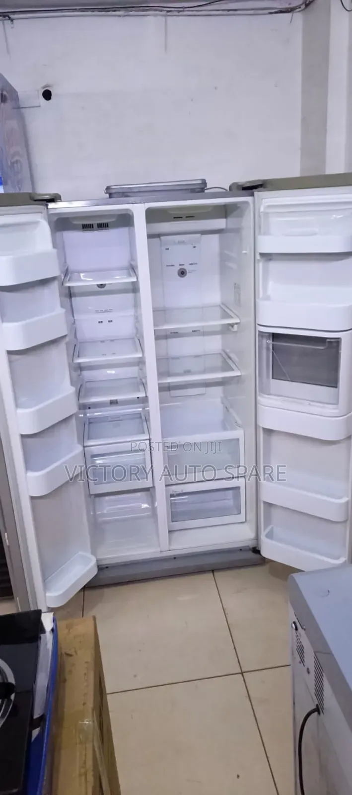 Side by Side Refrigerator (Gray) Samsung