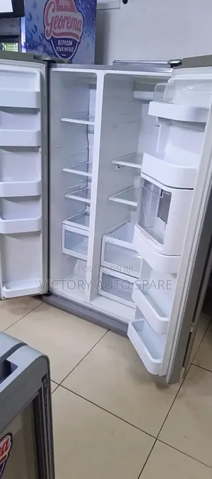 Side by Side Refrigerator (Gray) Samsung