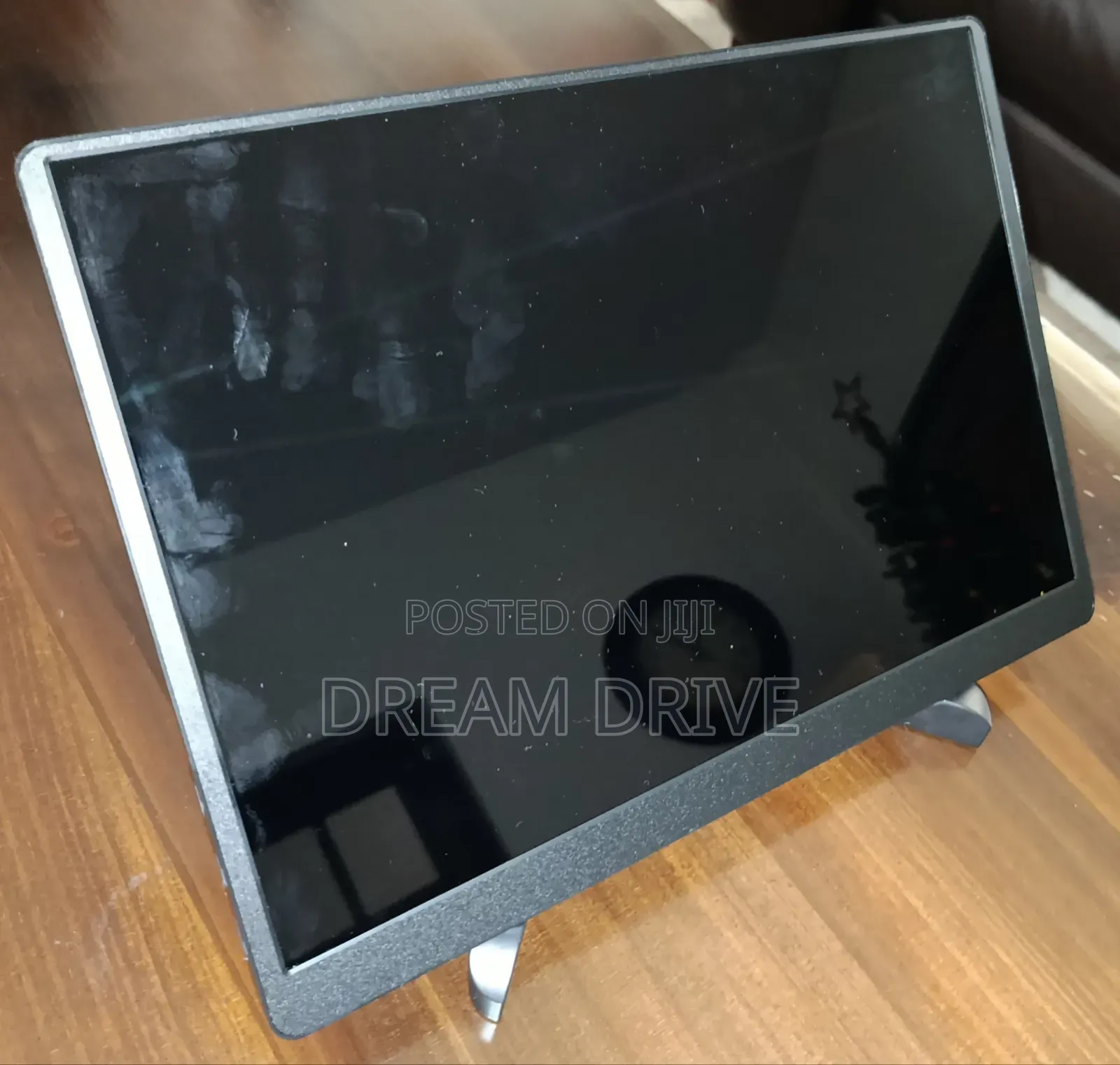 Monitor Screen, Slim, Sharp, Seamless