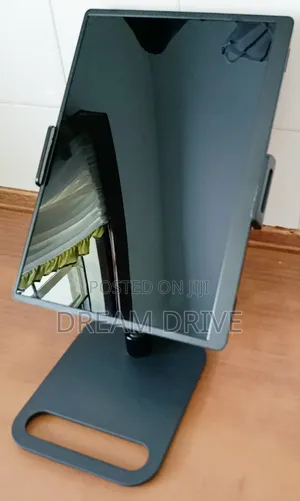Monitor Screen, Slim, Sharp, Seamless