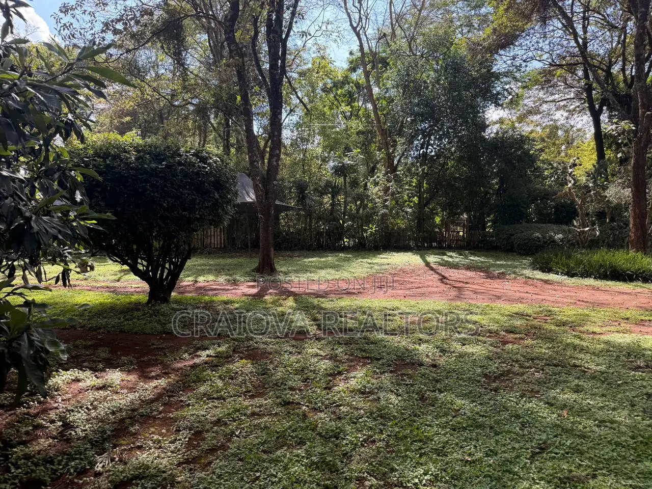 2.5acre Land With a Villa