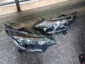 Nissan Note 2018 Xenon Headlights D