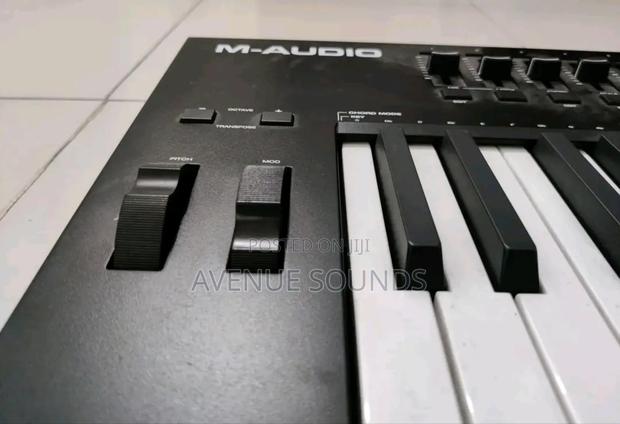 M-audio Oxygen Pro 61 Midi Keyboard - thumbnail 5