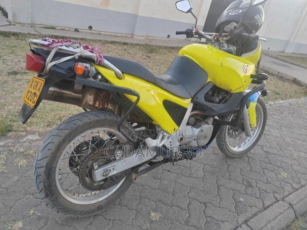 BMW C 650 2019 Yellow - thumbnail 3