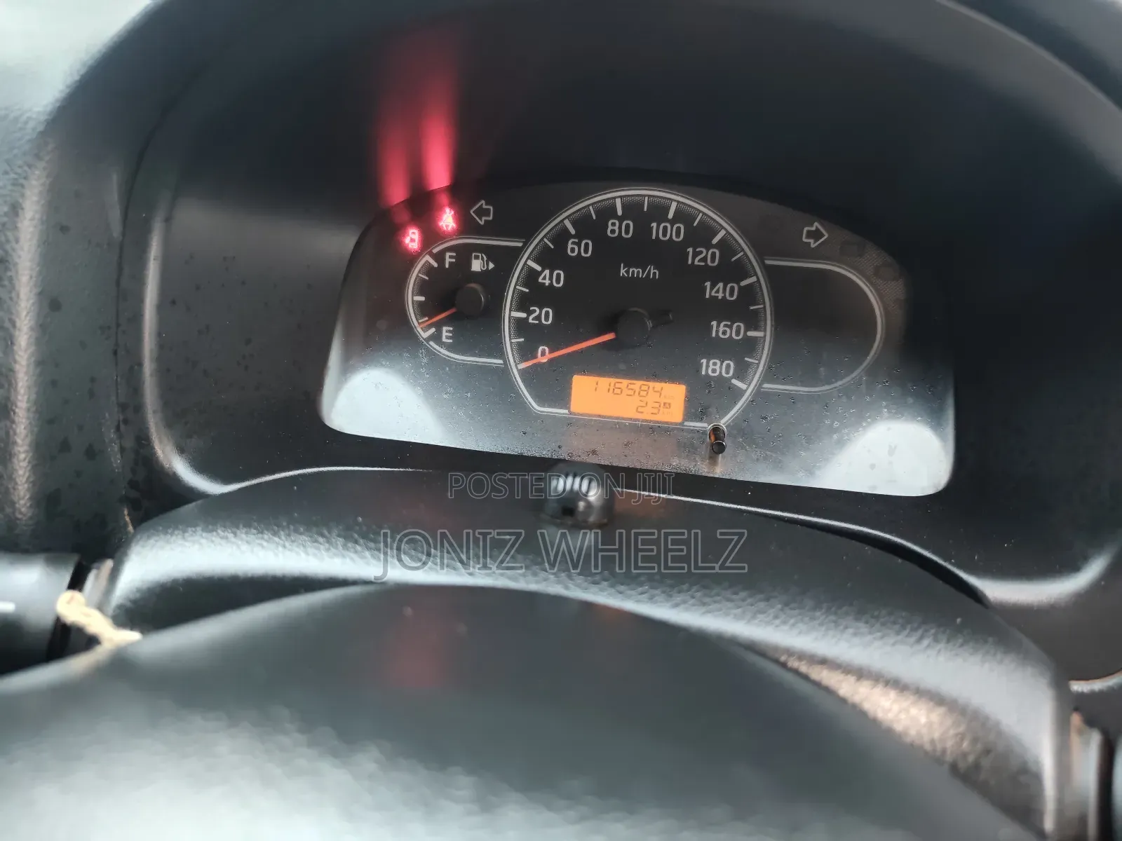 Nissan Advan 2015 Silver