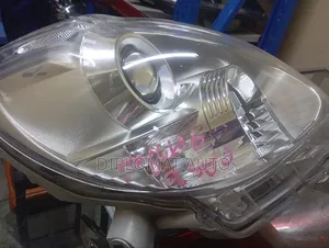 Passo 2010 Headlight Non