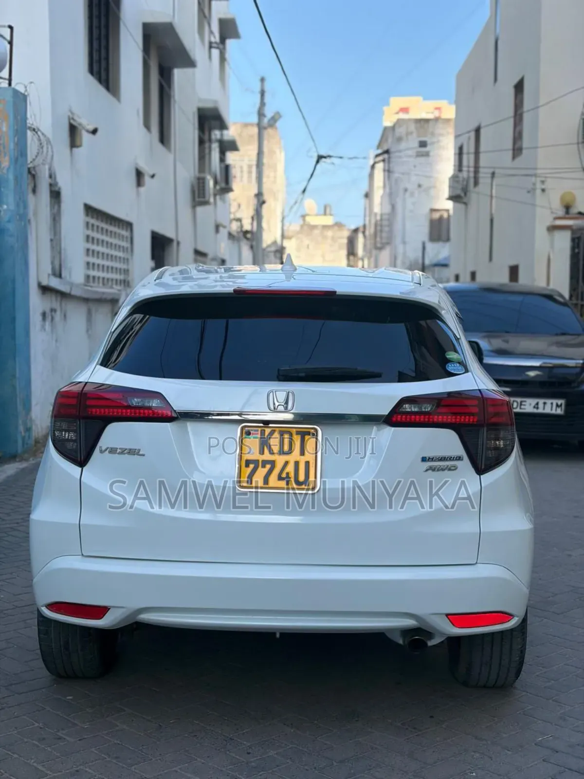 Honda Vezel 1.5 Hybrid 4WD 2018 Pearl