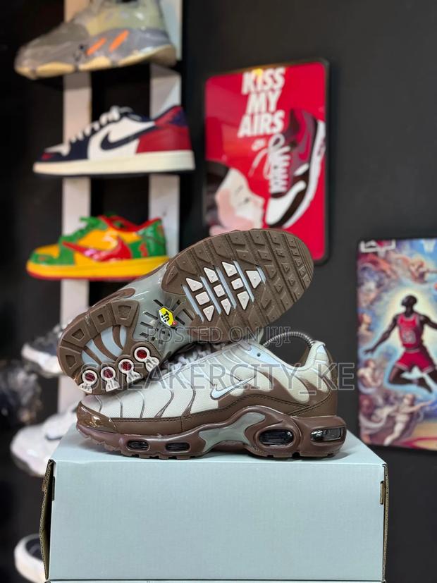 Nike Tn Plus Coffee/Cream - main view